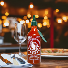 Load image into Gallery viewer, Flying Goose Sriracha chili sauce hot
